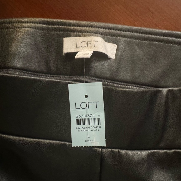 Loft Brand Faux Leather Leggings- Brand new with Tag - Picture 4 of 7